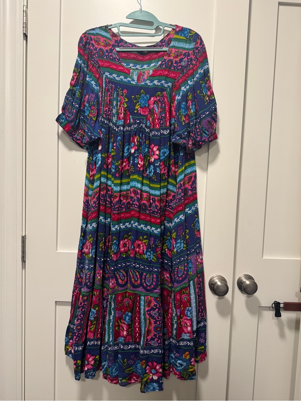Vintage 90s Mumu Lounge House Dress  Womens Beautiful Vibrant Floral Stipe